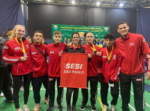 Equipe de Badminton do Sesi Prudente conquista cinco medalhas em duas competições diferentes