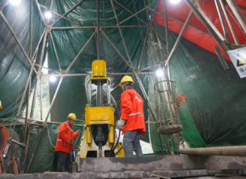Chineses acham depósito de ouro gigantesco que pode valer R$ 498 bilhões