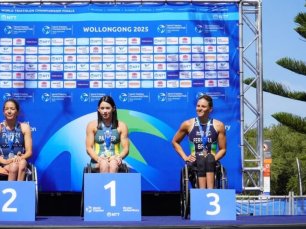 Jéssica Ferreira conquista bronze no Mundial de triatlo paralímpico