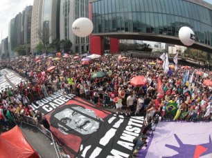 Multidões ocupam capitais contra anistia e PEC da Blindagem