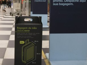 Senado aprova gratuidade para bagagem de mão em voos 