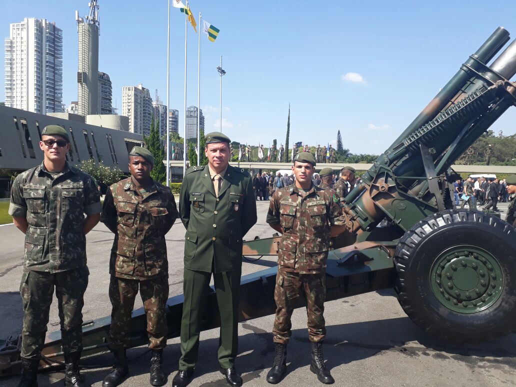 Subtenente Campelo participa da posse do novo chefe do Comando Militar  do Sudeste