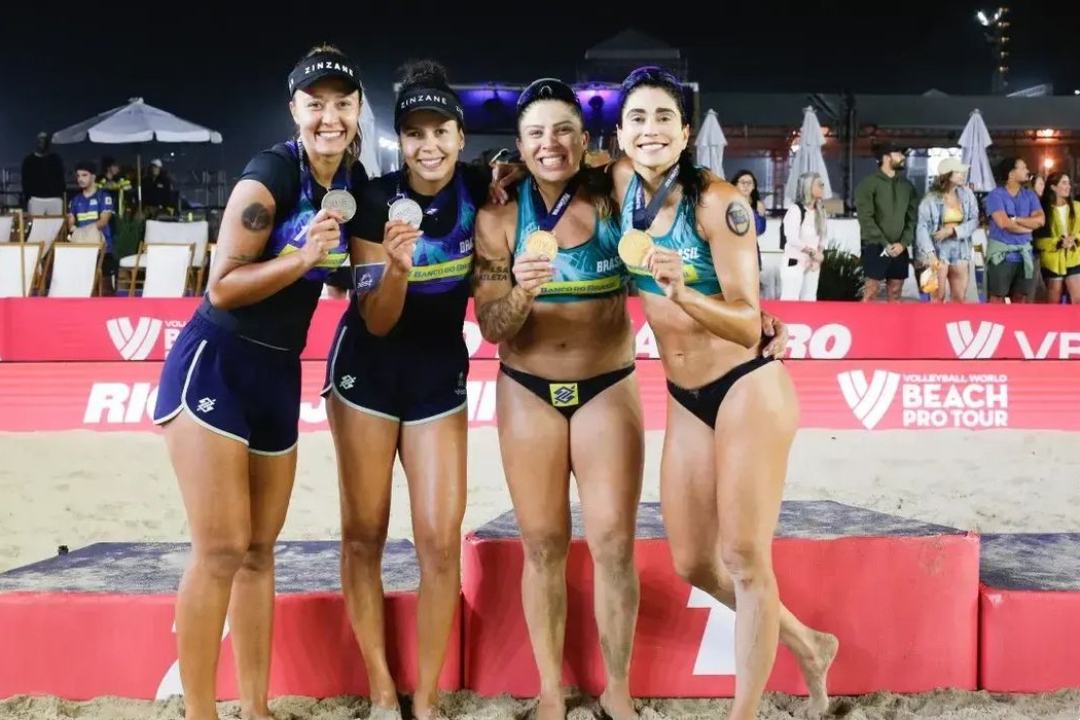 Carol Solberg e Rebecca conquistam Etapa Elite do Circuito Mundial